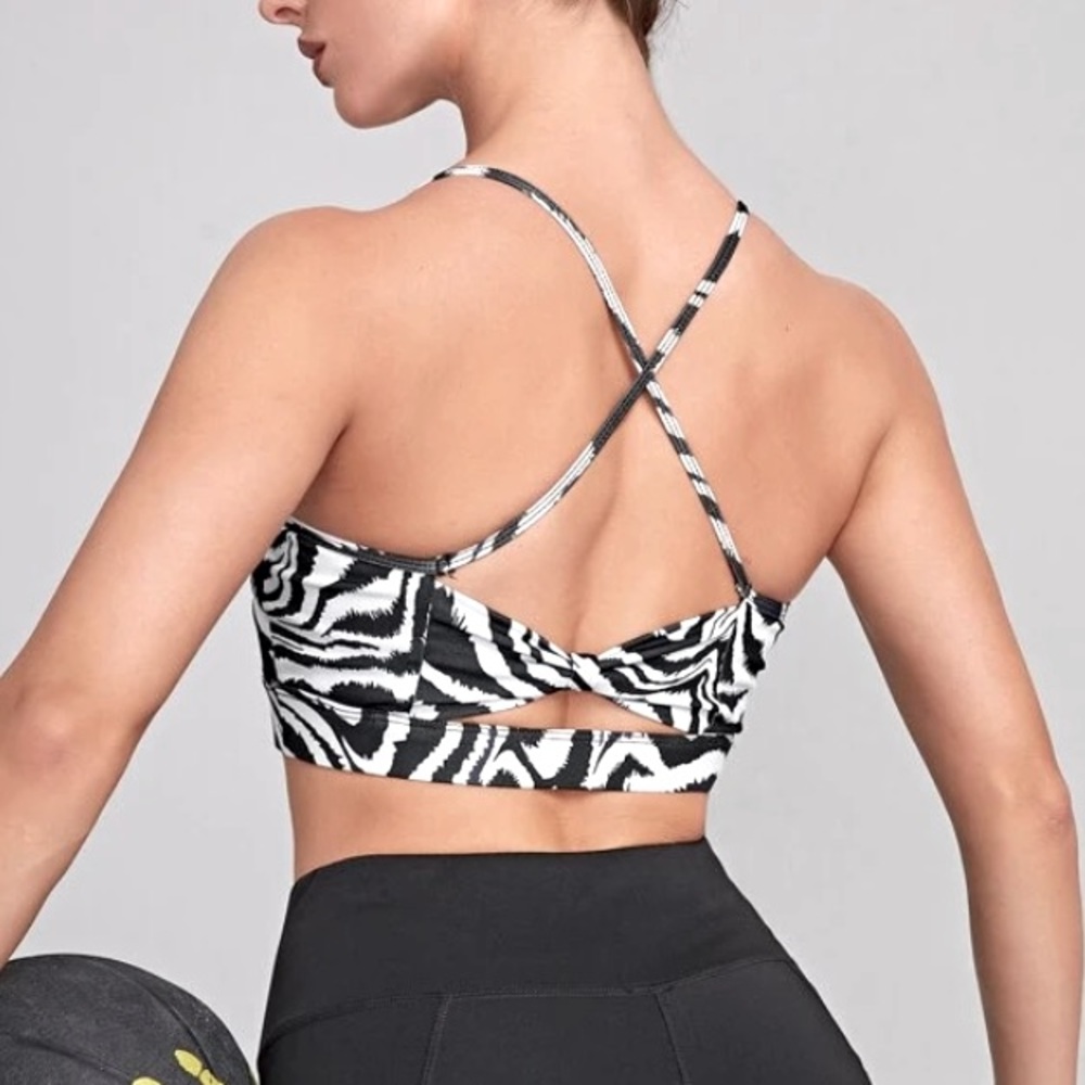 Zebra criss cross sports bra M